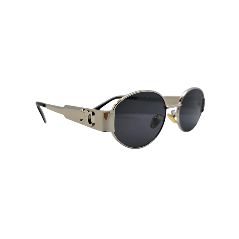 Silver Body Oval-Shaped