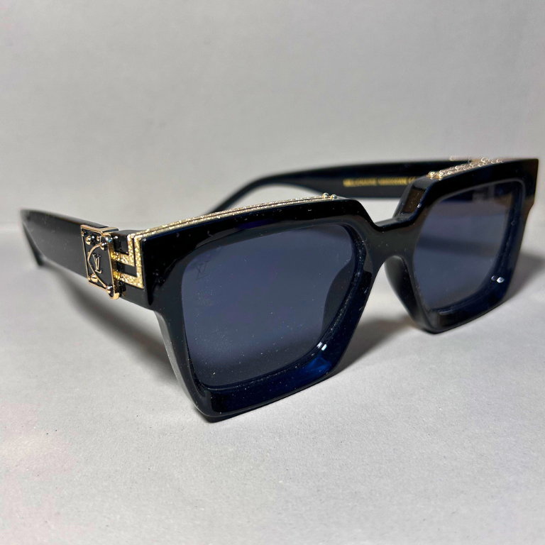 BoldEdge Classic Square Sunglasses